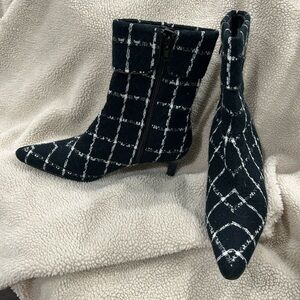 Stylish Black and White Women's Ankle Boots